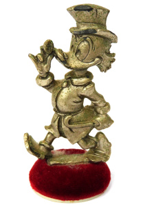 Lot 286 - Vintage metal Walt Disney Scrooge McDuck Walking with Coin - 8 cm H