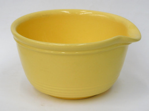 Lot 313 - Large Vintage Fowler Ware Australian Pottery Mixing Bowl - Pale yellow