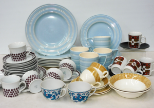 Group lot of Mid Century & Modernist ceramics inc Wedgwood Jasper Conran Pal
