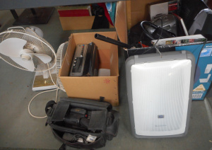 Lot 38 - Mixed group lot Electrical and Blokey items, incl Planter, Metal detect