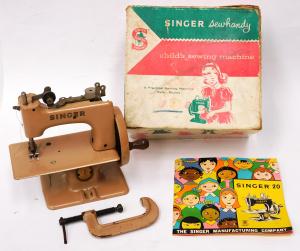 Lot 228 - 1950s Boxed Singer Sewhandy Childrens Sewing Machine Model No 20 - Tan