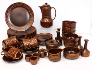 Lot 286 - 1970s Wedgwood Stoneware Dinner Set for 6 - Pennine pattern - extra pl