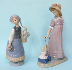 Lot 296 - 2 x Vintage Lladro figures inc Women with Scarf, Model 5024 retired 19
