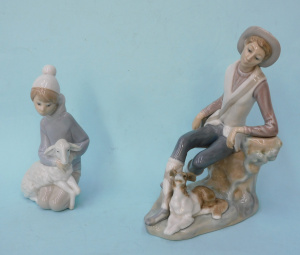 Lot 302 - 2 x Vintage Lladro figures inc Shepherd with Dog, Model 4659 retired 1