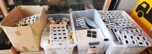 Lot 82 - 4 x Boxes of Vintage Photography Slides & Accessories incl Loose Sl