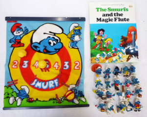 Lot 213 - Box Lot Vintage Smurf Gear - incl Smurf Sticky Ball Dartboard, Smurf F