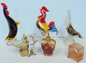Lot 271 - Group lot Art Glass & Ceramics inc Glass Rooster Figures (all af)