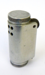 Lot 287 - Vintage hand made Pyrsos brand Greek Aluminium Cigarette Lighter - mar