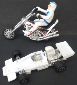 Lot 301 - 2 x Vintage Evel Kenievel Die Cast Toys incl Ideal brand Formula 5000