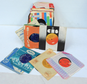 Lot 27 - Box lot 45 rpm singles inc Nut Rocker B Bumble & The Stingers, Jung