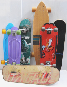 Lot 84 - Lot of Vintage & Modern Skateboards incl Tom Knox Santa Cruz Eversl
