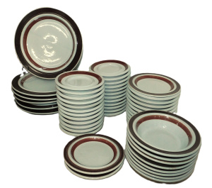Lot 161 - Group lot of vintage Arabia Finland Rosmarin Dinnerware inc Large plat