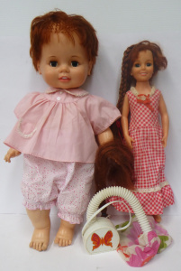 Lot 223 - Group lot inc, 1960s - 70s Ideal Crissy Doll, Baby Crissy (af) and hai