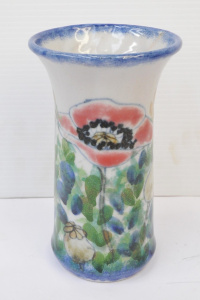 Lot 319 - Vintage Scottish Highland Stoneware pottery vase - HPainted Poppy dcor