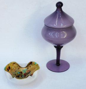 Lot 329 - 2 pces Vintage Italian glass inc Murano Bowl - multi coloured internal