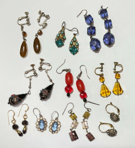Lot 54 - 10 x pr vintage earrings incl Amber, Venetian glass, Rhinestone etc