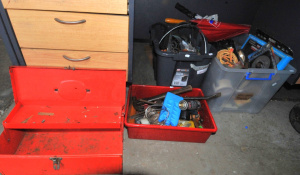 Lot 95 - 5 x Boxes lighting & hardware incl 4 x Wicker Table Lamps, Modern A