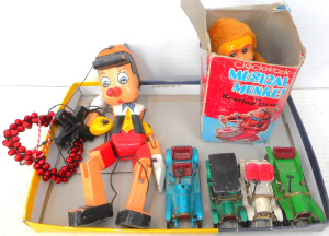 Lot 147 - Group lot Toys, incl Boxed Clockwork Musical Monkey, Pinocchio Marione