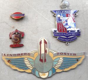 Lot 266 - 4 x Vintage Enamelled Badges Kelvinator, Lindberg, Sandringham - play