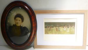 Lot 105 - 2 x vintage Framed Pictures - c1900 H touched Oval Photograph w Origin