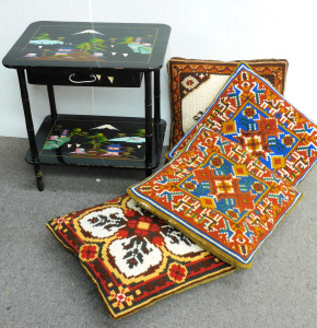 Lot 110 - Mixed Group vintage inc Black Lacquer single draw side table with hpai