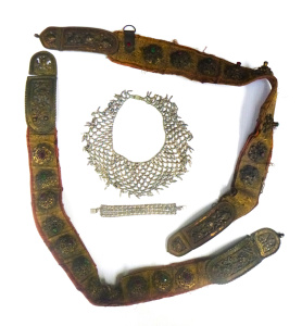 Lot 138 - Small lot of Vintage Eastern Items inc, 2 x belts - fabric with ornate