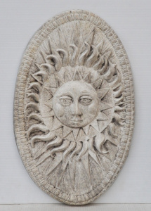 Lot 149 - Vintage Ceramic Wall Hang w Image of the Sun - Approx 56cm H x 35cm W