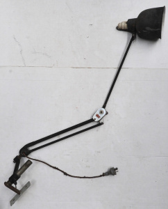 Lot 174 - Vintage Industrial Articulating Planet Lamp w Wall Mount - Total Lengt
