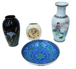 Lot 274 - 4 pces Oriental ceramics inc Hand painted Vase w character marked poem
