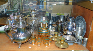 Lot 311 - Mixed Group - Metal & Glass items inc 4 x pce Rodd silver plate Te