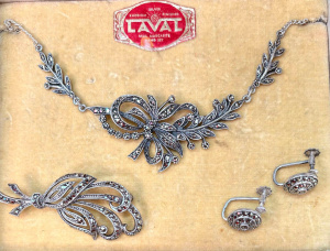 Lot 317 - Vintage Silver Marcasite jewellery - boxed Lalal floral necklace, leaf