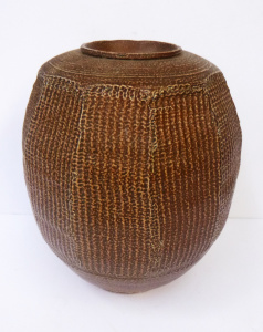 Lot 384 - Vintage Tony Hutchinson - Salamander Australian Studio Pottery Vase St