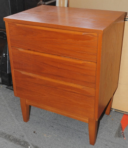 Lot 196 - Retro 1970s Teak veneer Reliance Furniture 3 Drawer Bedside Table - Wa
