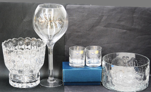 Lot 199 - Group lot - Vintage & Modern Crystal & glassware - Large heavy