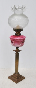 Lot 238 - Vintage Victorian Glass Oil Lamp w Pink & Cream Gradient Glass Bow