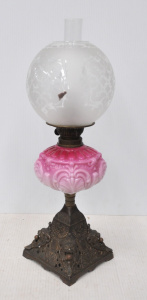 Lot 329 - Vintage Victorian Glass Oil Lamp w Pink & Cream Gradient Glass Bow