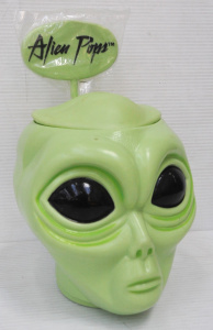 Lot 23 - Original Alien Pops Plastic Point of Sale Dispenser w Original Plastic
