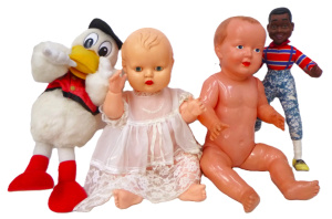 Lot 104 - Group lot of Vintage Toys - 2 x Baby Dolls inc, Ok Kader Plastic, Japa