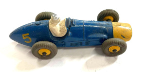 Lot 127 - 1950s Dinky Toys diecast Ferrari racing car - mod 234