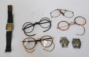 Lot 214 - Group lot - Vintage Mens AF Watches + old Spectacles, Frames, etc