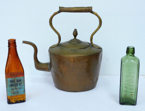 Lot 278 - 3 pces vintage inc Brass Kettle, Aromatic Schnapps square bottle &
