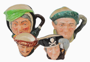 Lot 24 - 4 x Royal Doulton character Jugs - 2 x large size Sairey Game D5451, Au Lot 24 - 4 x Royal Doulton character Jugs - 2 x large size Sairey Game D5451, Au