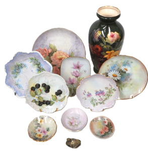 Lot 51 - Group Lot of China inc English Victorian Vase with Rose Decoration, Han Lot 51 - Group Lot of China inc English Victorian Vase with Rose Decoration, Han