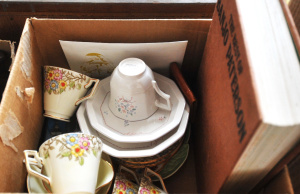 Lot 114 - Box Lot Vintage Mixed China & Other - incl Mikasa a Petite Poeme P Lot 114 - Box Lot Vintage Mixed China & Other - incl Mikasa a Petite Poeme P