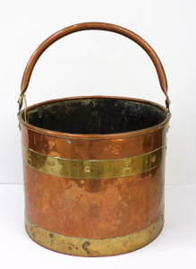 Lot 152 - Vintage Copper & Brass Coal Bucket - Brass Bands & Handle hing Lot 152 - Vintage Copper & Brass Coal Bucket - Brass Bands & Handle hing