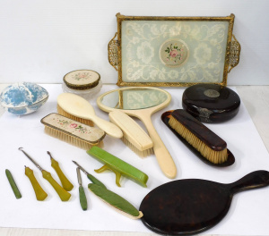 Lot 155 - Group lot of Ladies Vintage Dressing table items inc Hand mirrors, Par Lot 155 - Group lot of Ladies Vintage Dressing table items inc Hand mirrors, Par