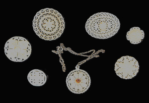 Lot 190 - Group lot vintage carved Mother of Pearl Jewellery inc Brooches &