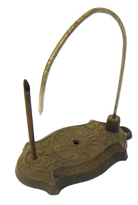 Lot 267 - Circa 1900 German Aug Zeiss & Co cast metal wall mountable paper s Lot 267 - Circa 1900 German Aug Zeiss & Co cast metal wall mountable paper s