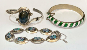 Lot 312 - 3 x silver bracelets - green & white enamel bangle, bracelet set w Lot 312 - 3 x silver bracelets - green & white enamel bangle, bracelet set w