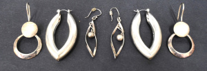 Lot 313 - 3 x pr silver drop earrings Lot 313 - 3 x pr silver drop earrings